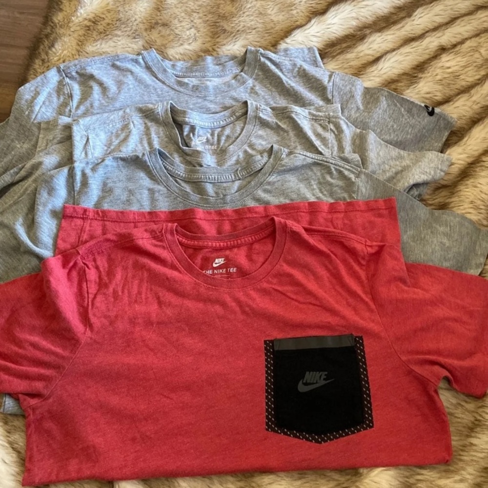 Lot of 4 Nike Tees